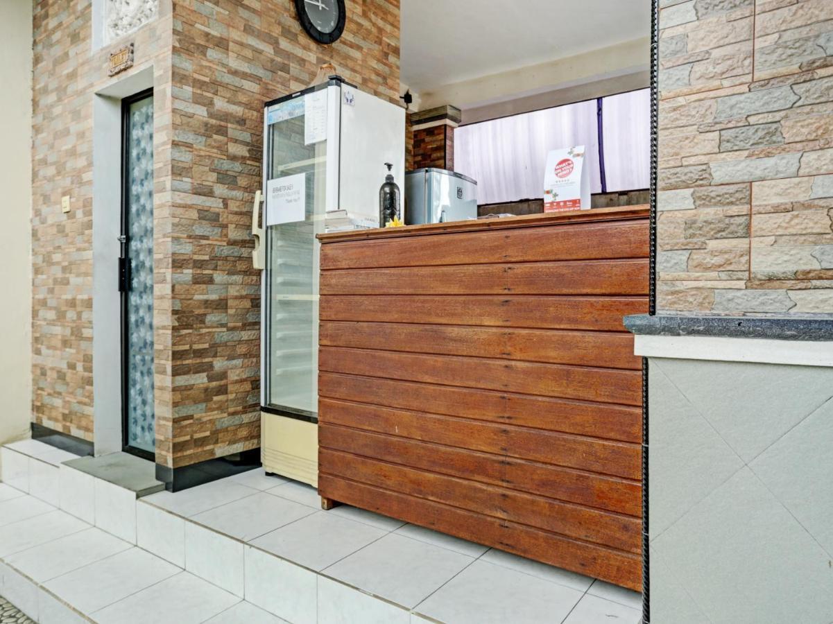 Oyo 90458 Pucuk Bali Guest House Canggu Εξωτερικό φωτογραφία